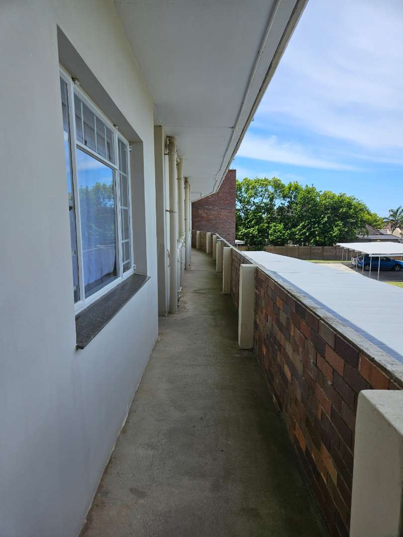 To Let 1 Bedroom Property for Rent in Kabega Park Eastern Cape